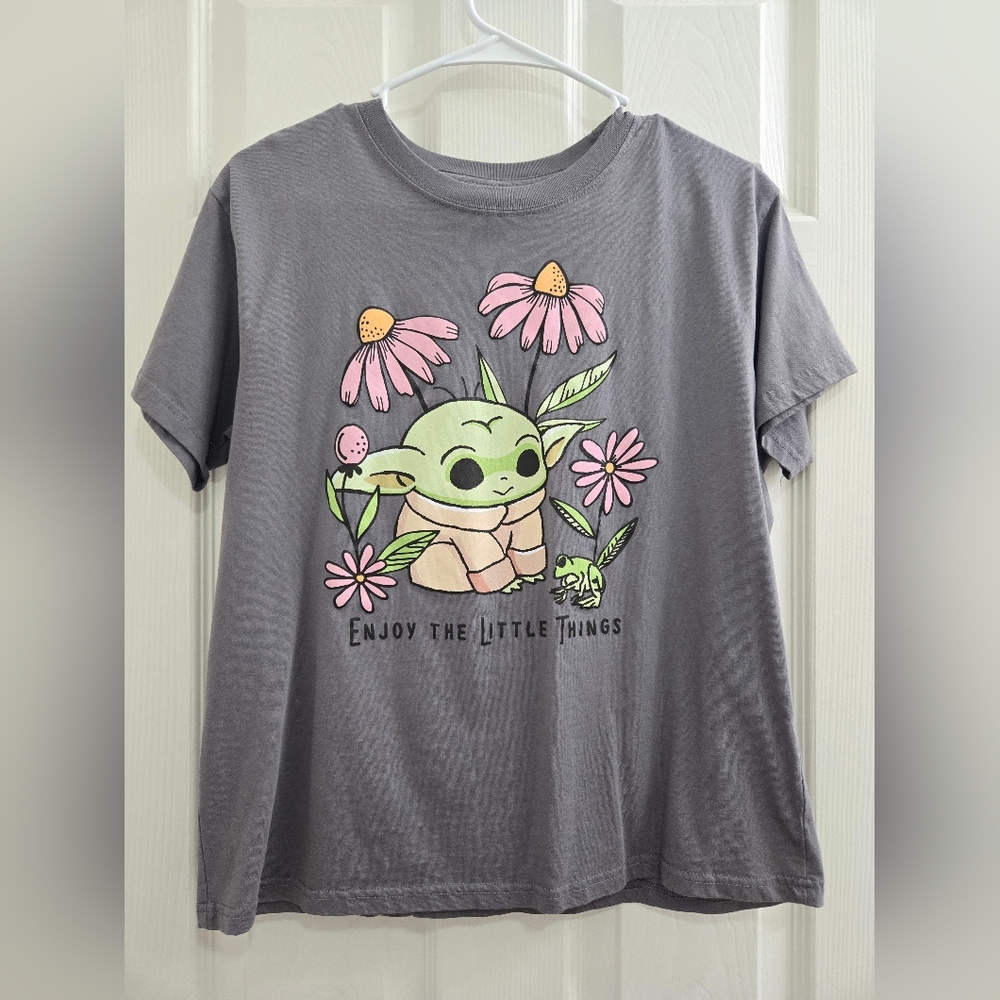 Baby Yoda Tshirt